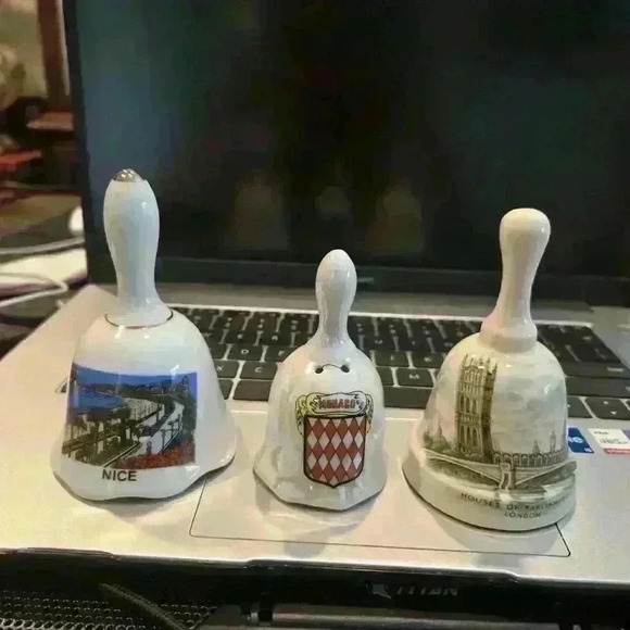 Vintage Europe Country Mini Porcelain Bell Set Of 3 - Picture 1 of 5